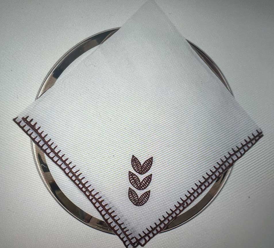 Linen Dinner Napkins 03
